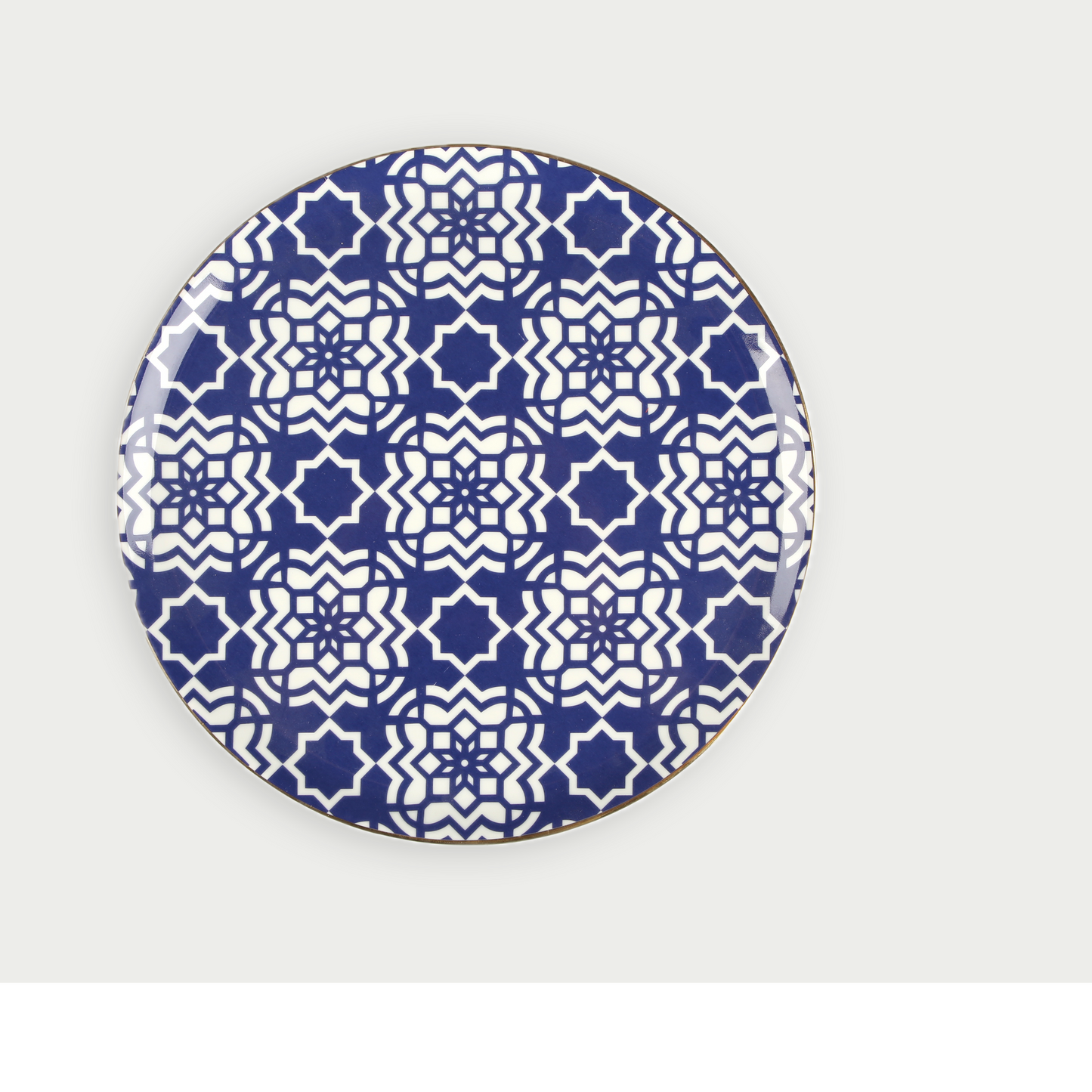 Decouvrez la richesse et leclat du Maroc avec notre assiette plate bleu Majorelle de 24cm concue pour raviver votre decoration de maison avec authenticite et elegance