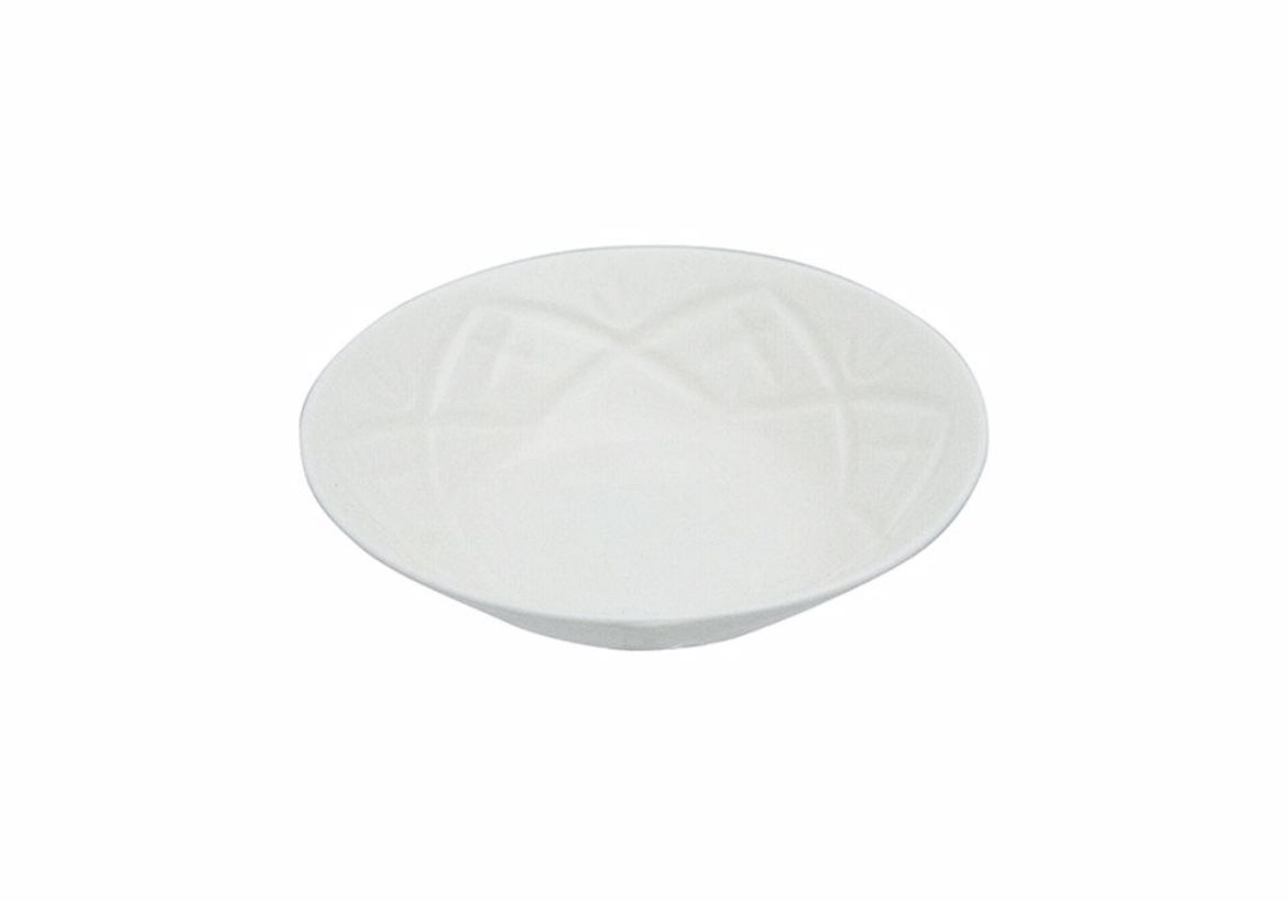 Atmosphere luxueuse et apaisante avec ce bol blanc de 12cm, rappelant lethique de la décoration traditionnelle marocaine.