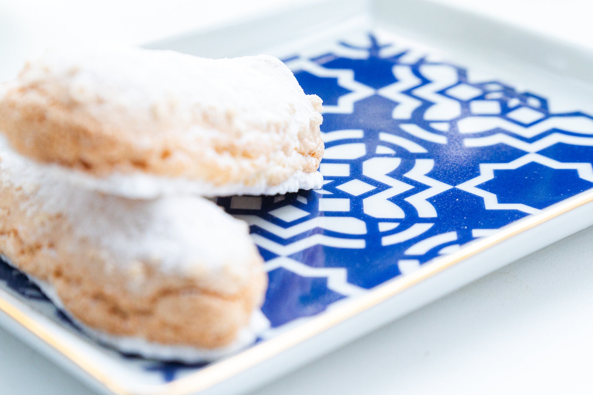 plateau marocain bleu majorelle motifs marocain