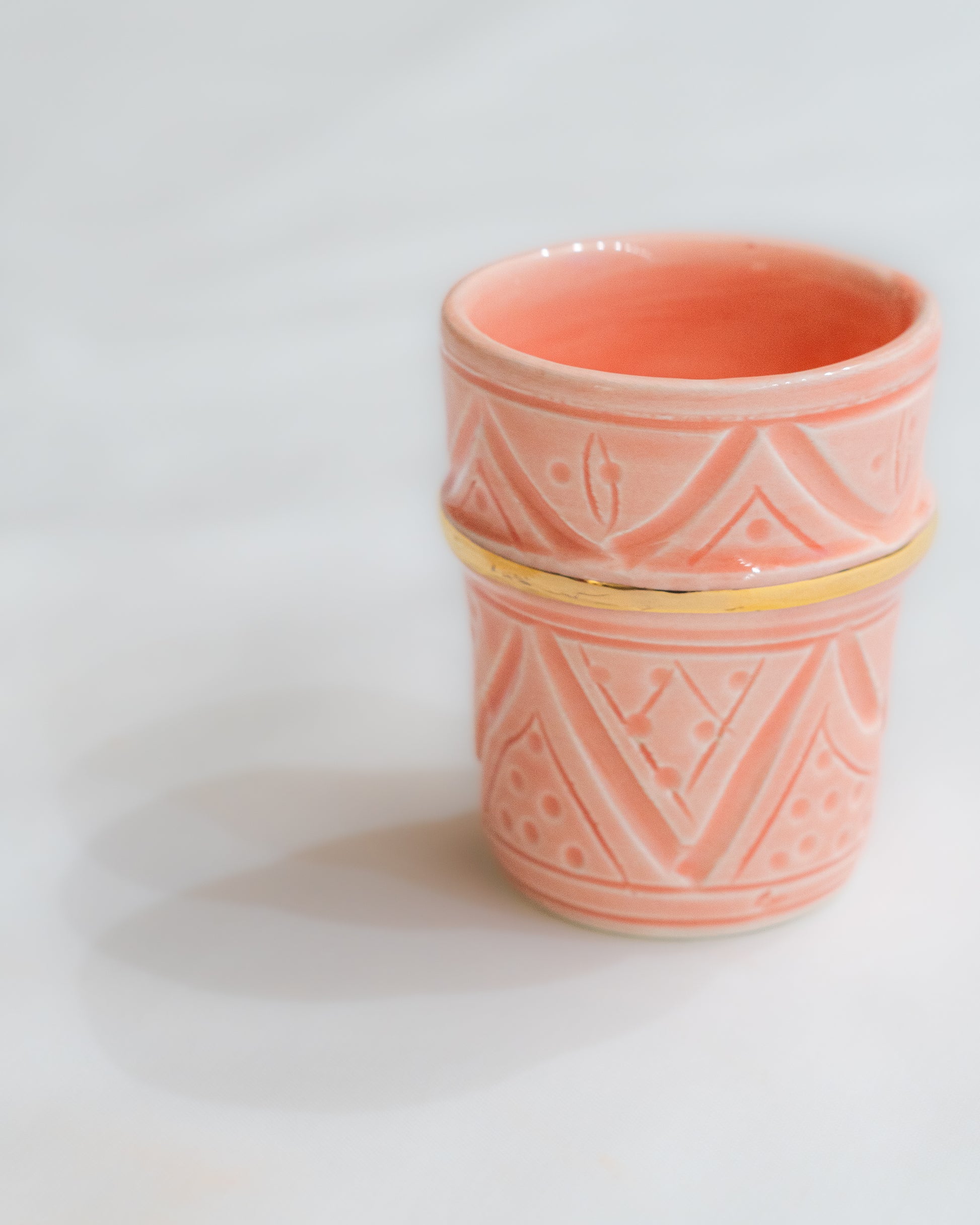 ambiance marocaine authentique avec ce verre beldi parfait pour une atmosphere chaleureuse dans la decoration maisons