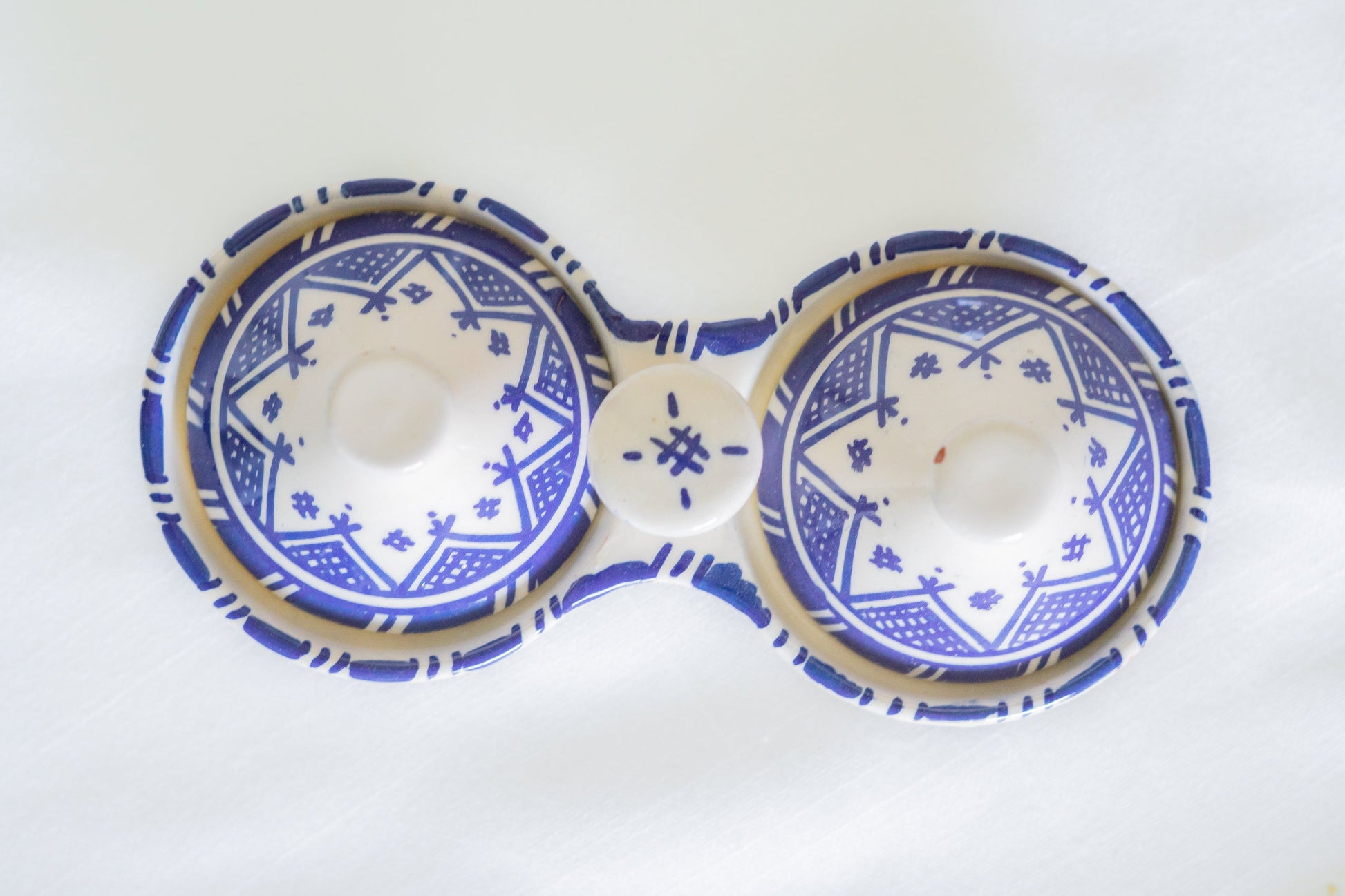 Saliere ceramique artisanale bleue motifs terz marocaine