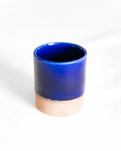Tasse à café bleu Majorelle artisanale en terre cuite 6cm