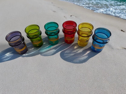 Verres à thé marocains colorés