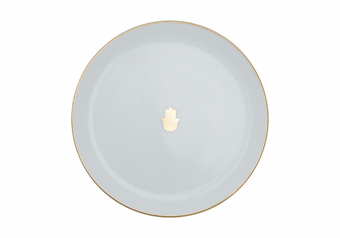 Assiette plate blanche de 17cm avec motifs d'or inspiree du Maroc apportant un eclat unique à votre decoration de maison