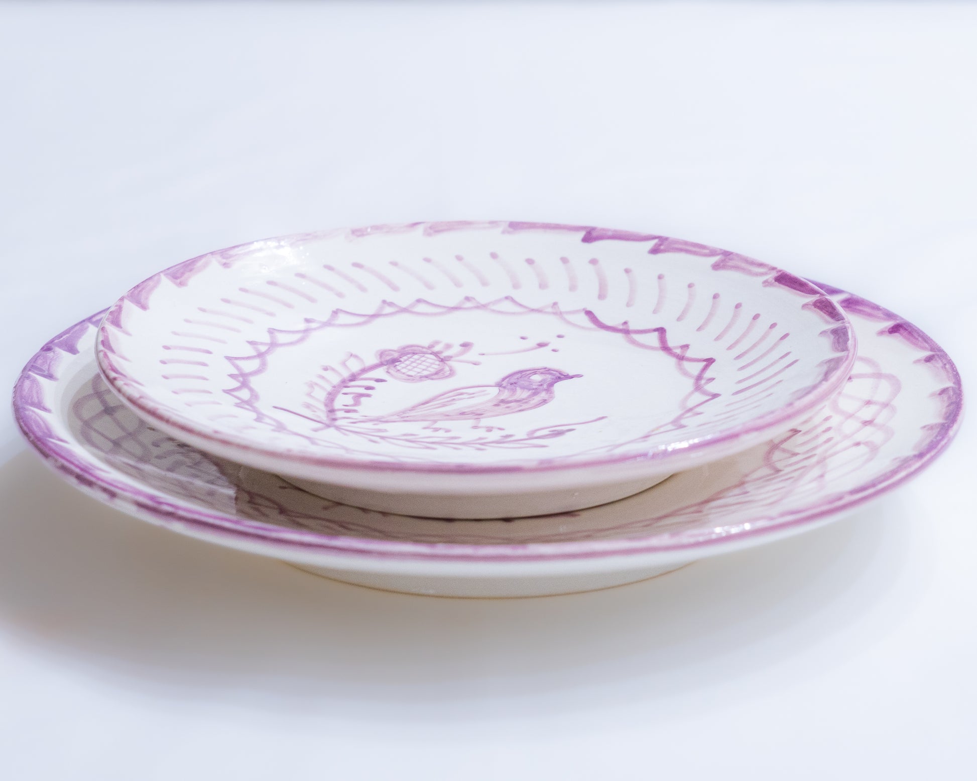 assiette plate violette ceramique artisanale marocaine