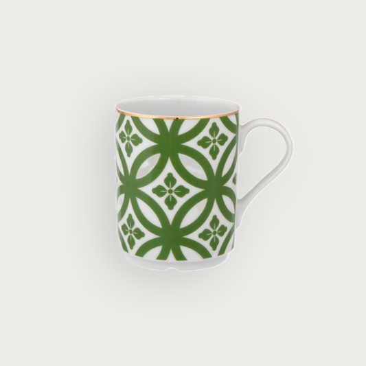 Mug en porcelaine avec motifs dores inspires de l'authenticite du Maroc apportant une atmosphere chaleureuse et un eclat unique à la decoration de maisons