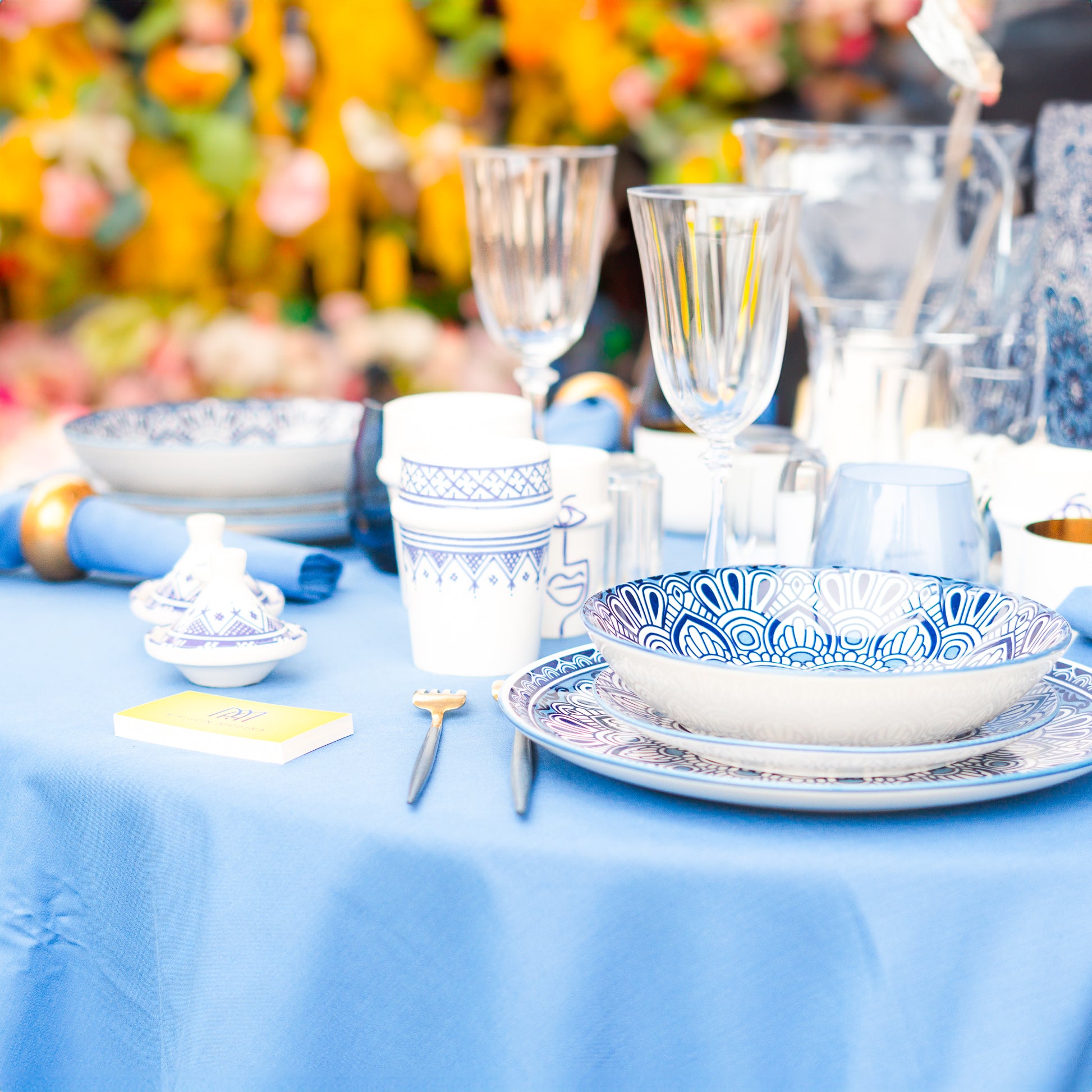 service de table marocain bleu motifs marocain