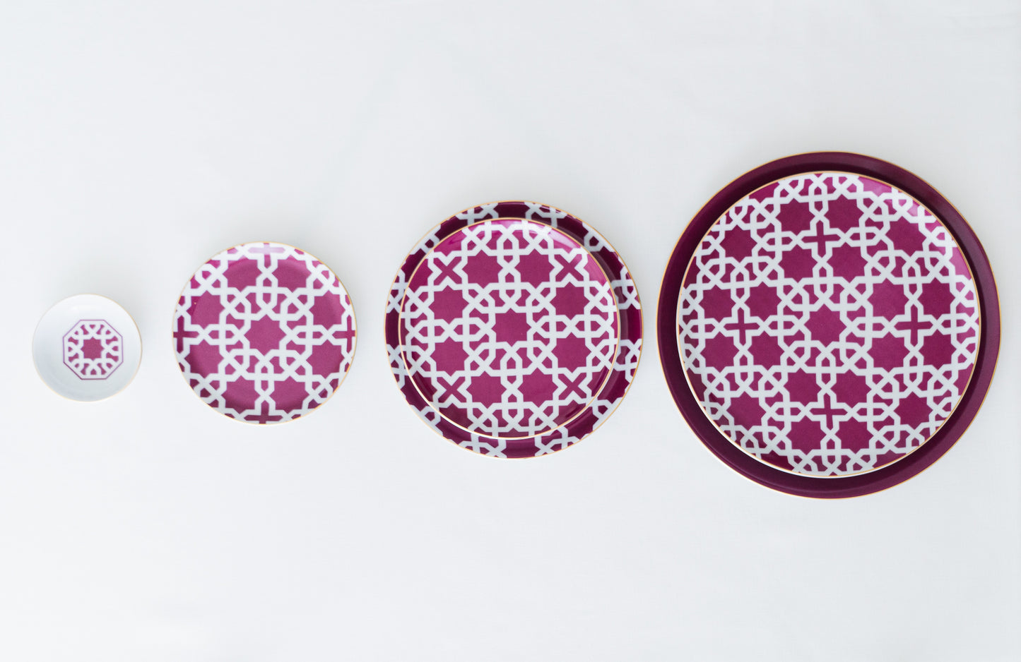 service de table six personnes bordeaux motifs marocain