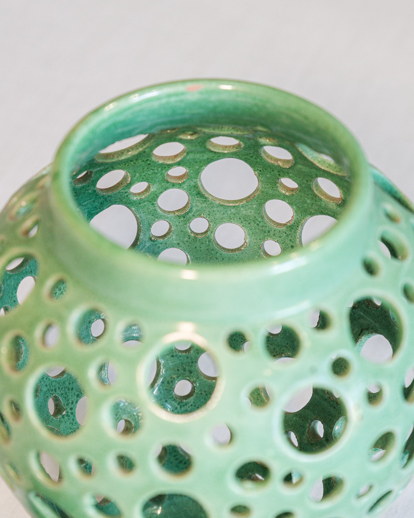 vase ceramique artisanal marocain vert eau