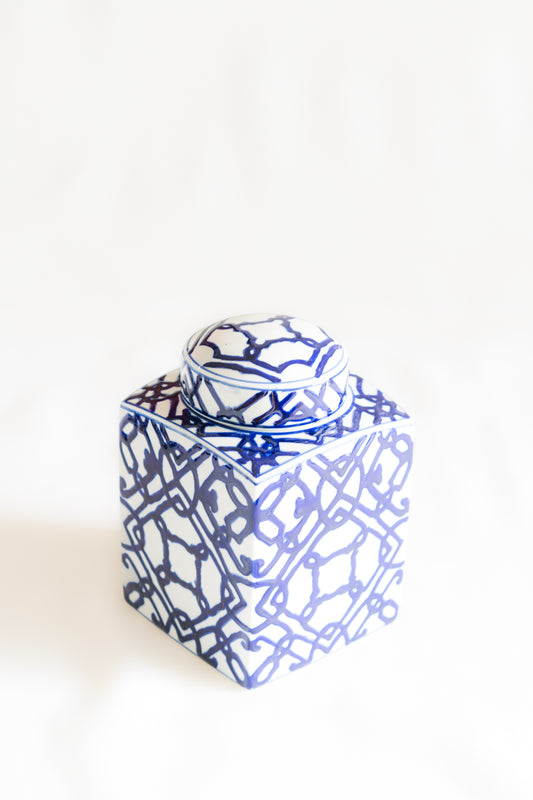 Vase Artisanal Marocain Bleu et Blanc à Motifs Géométriques  Petit modèle