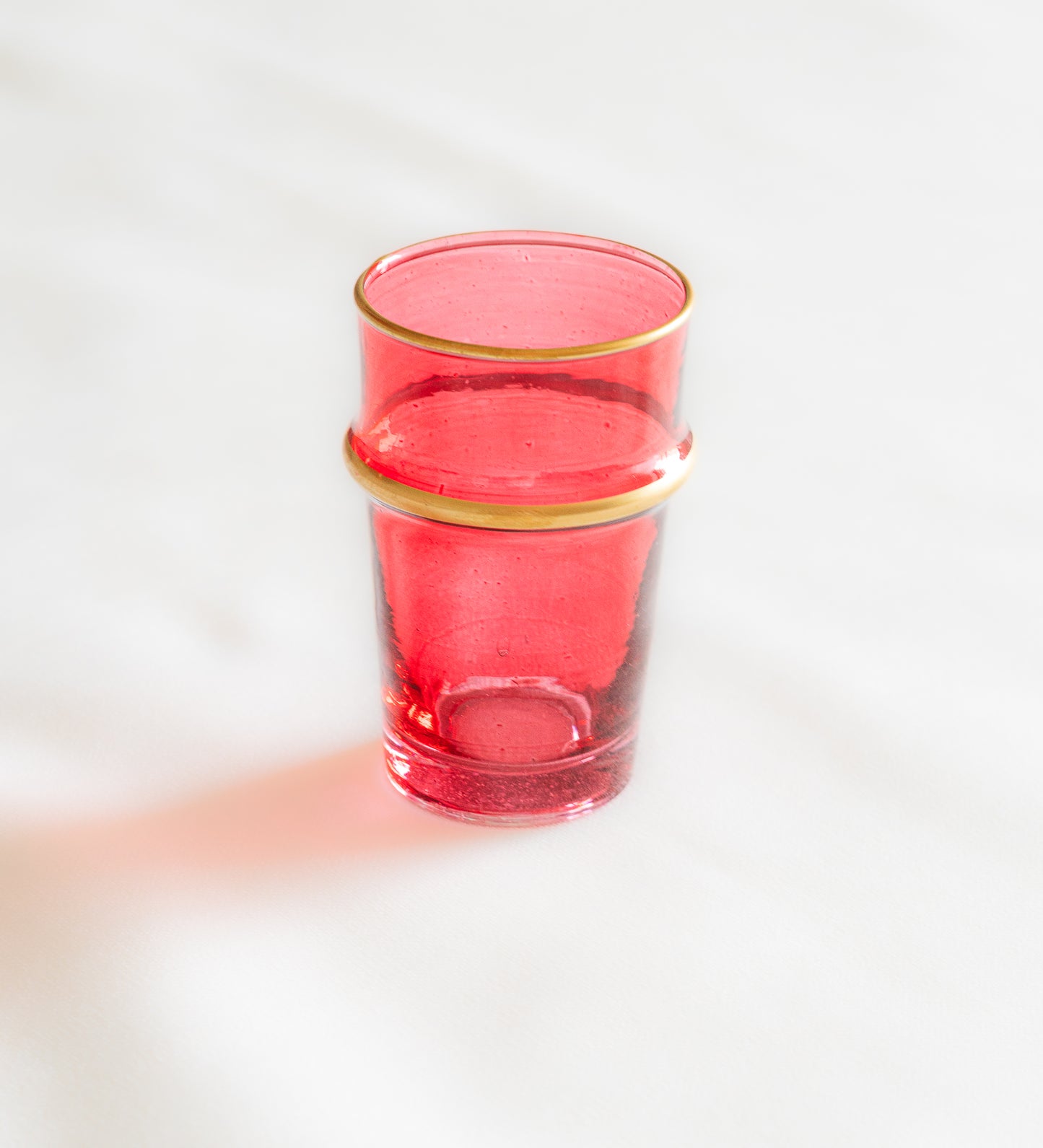 verres a the beldi  rouge marocain rouge bordure or